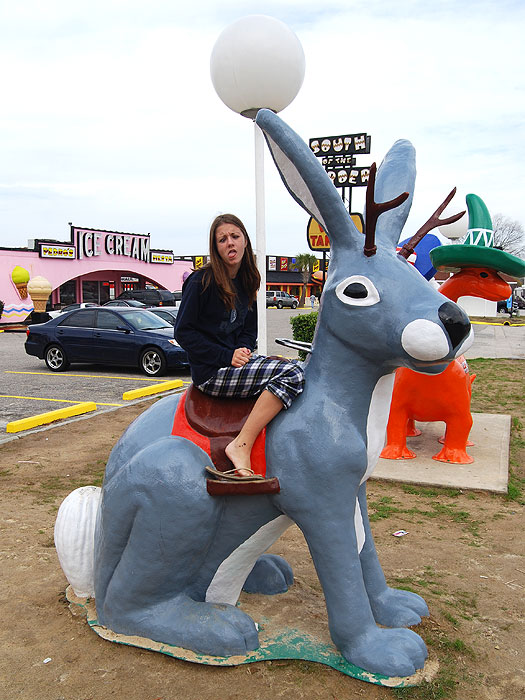 Kelly experiences the uncomfortable transition back to life in the real world.