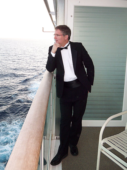 Dave ponders the intricacies of the FCC web site.