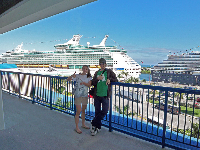 Ben and Kelly prepare to board the ship in Fort Laurderdale.