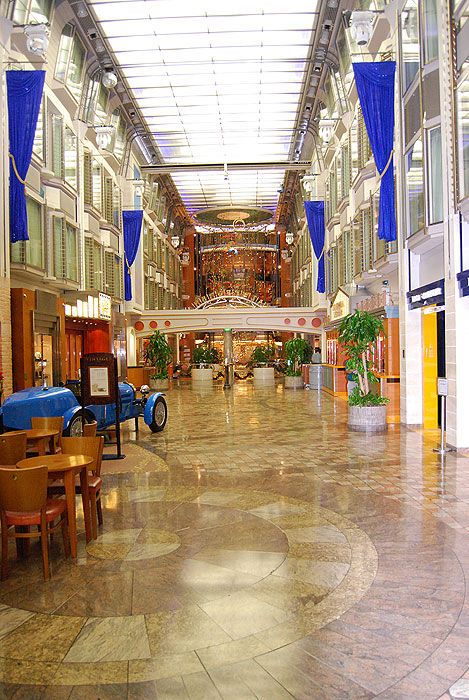 Another view of the Royal Promenade showing more of the skylight.